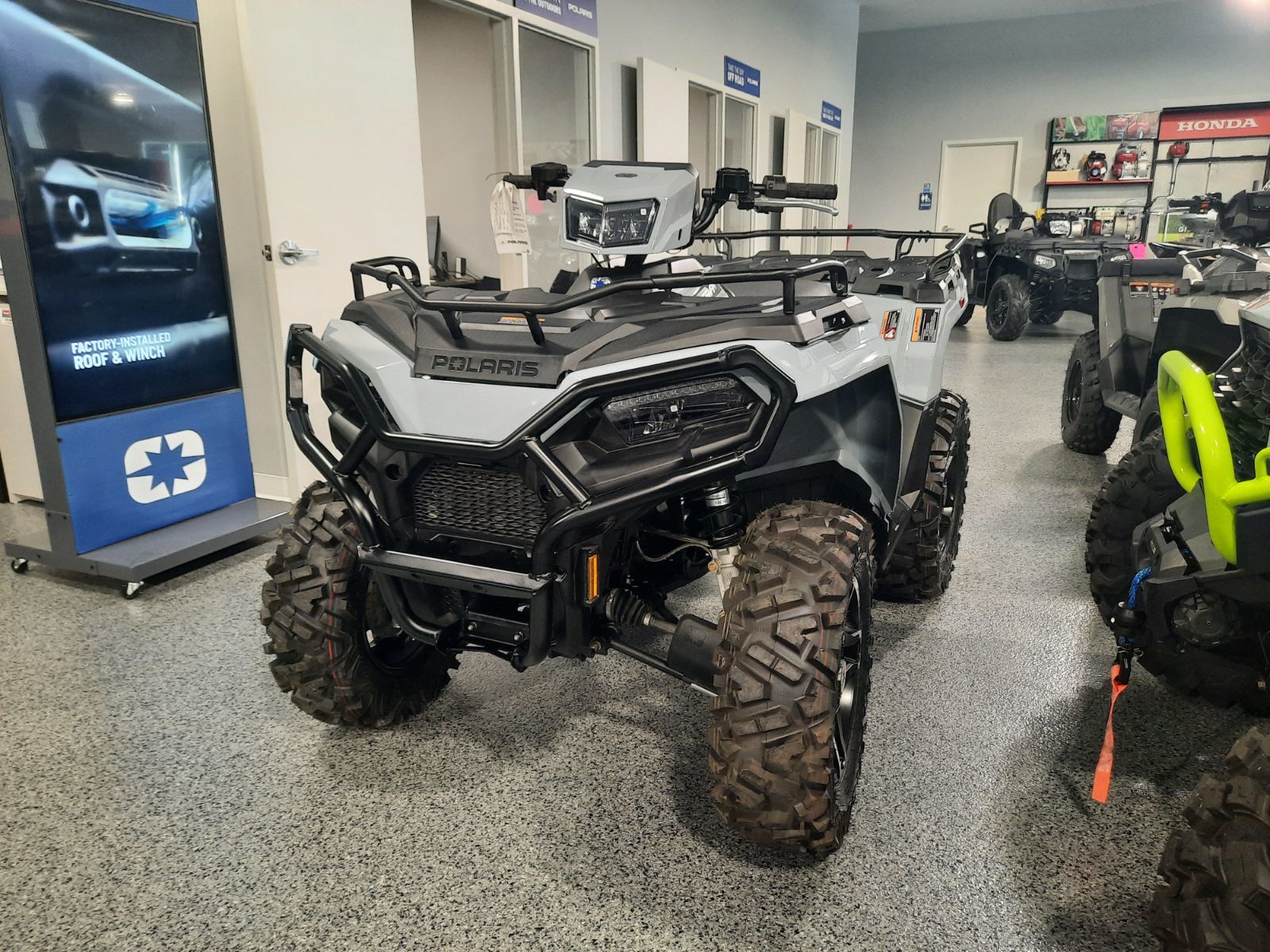 Polaris Sportsman 570 PREMIUM EPS 2024