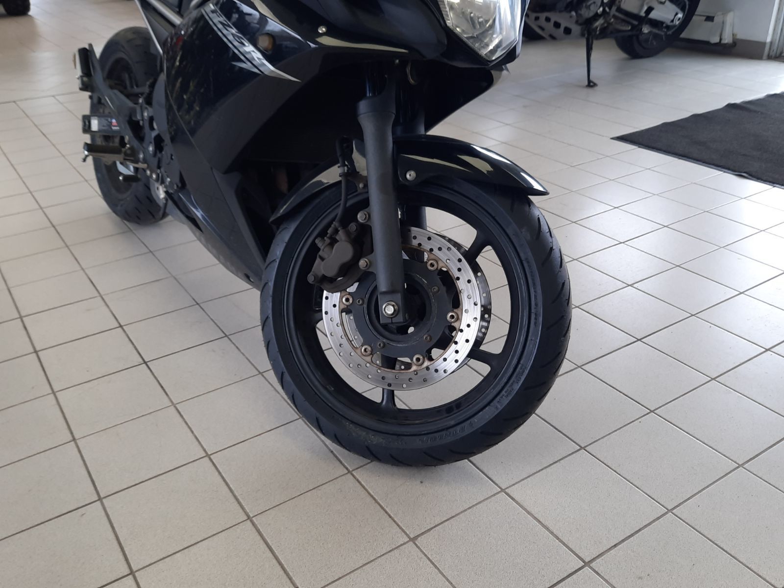 2014 Yamaha FZ6R
