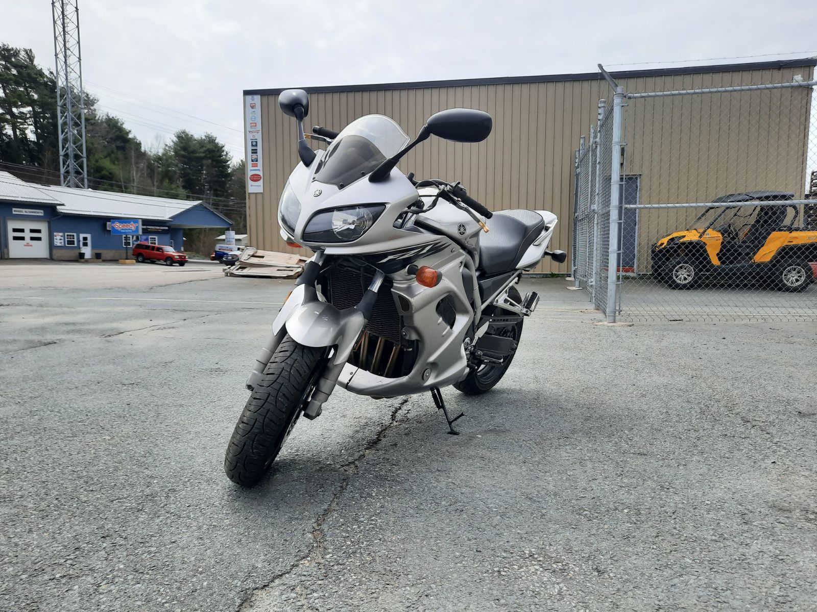 2005 Yamaha FZS10TS FZ1