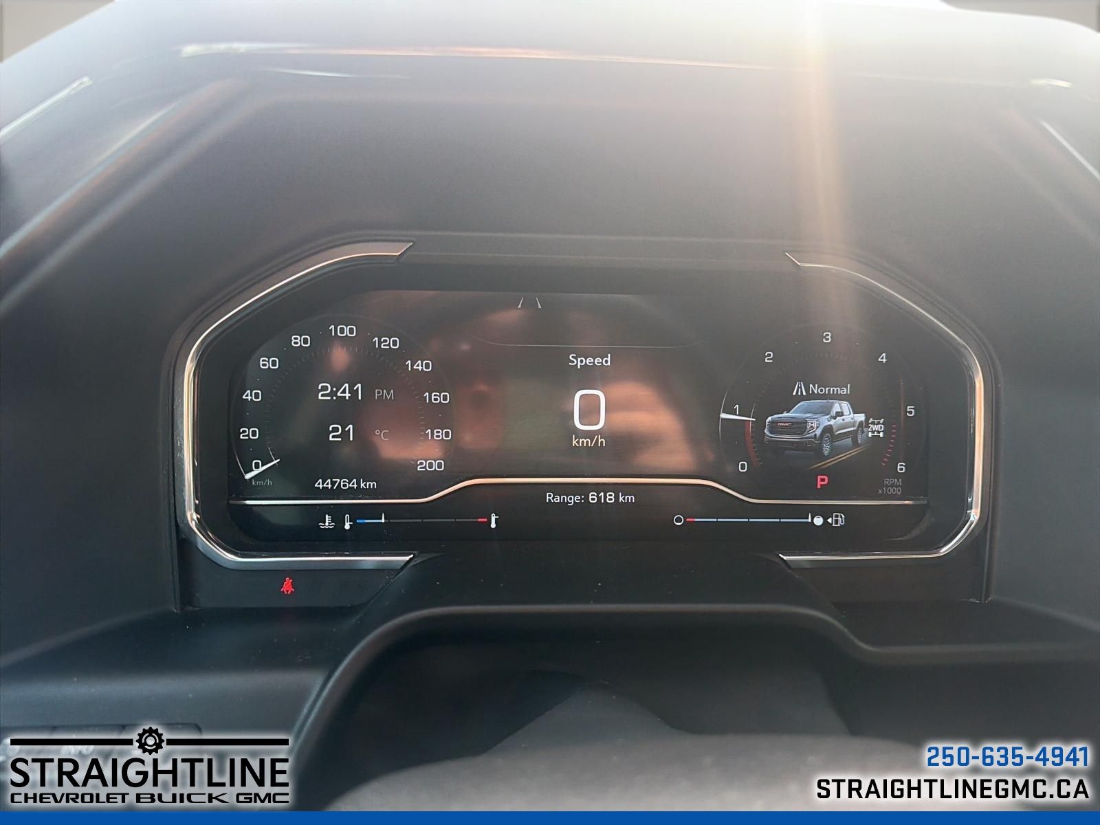 Photo 2025 GMC Sierra 1500 AT4X #8