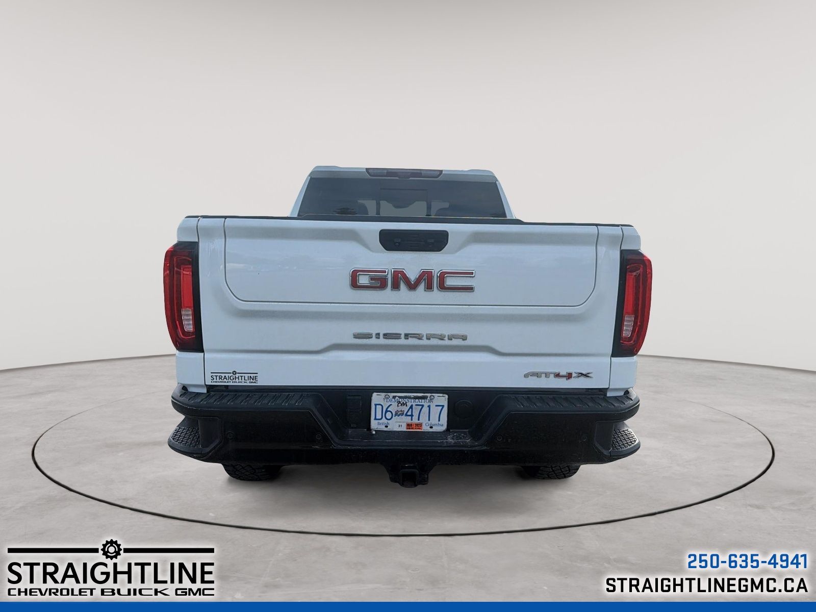 Photo 2025 GMC Sierra 1500 AT4X #3