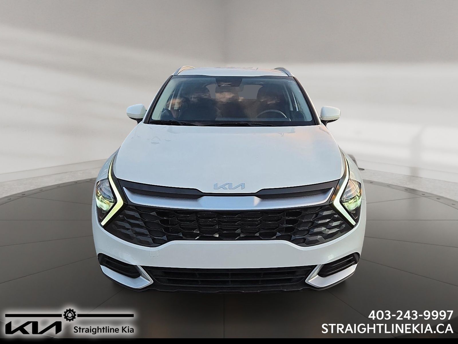 2023 Kia Sportage LX photo 2