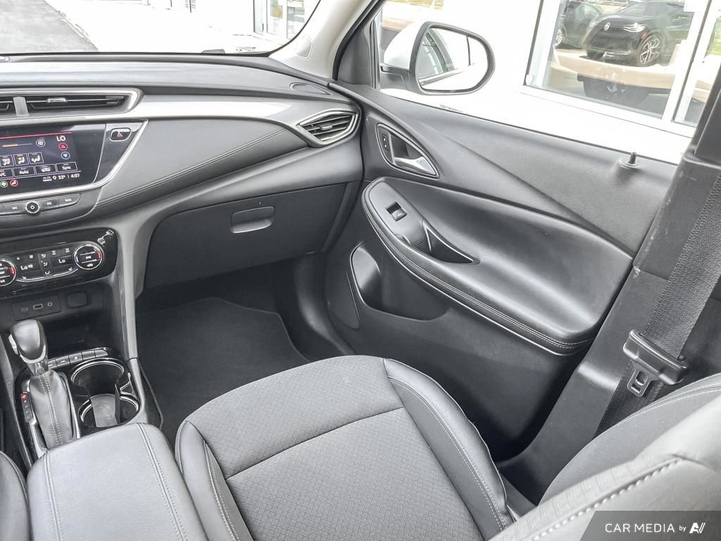 2022 Buick Encore GX Select Confidence Meets Comfort – Drive the 2022 Encore GX Select.