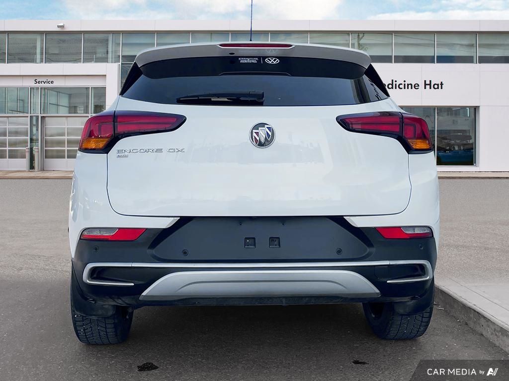 2022 Buick Encore GX Select Confidence Meets Comfort – Drive the 2022 Encore GX Select.