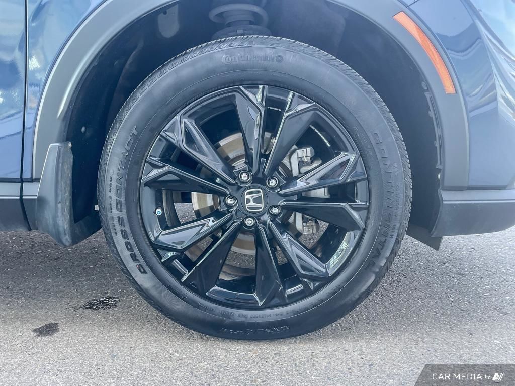 2023 Honda CR-V HYBRID Touring Hybrid Efficiency, AWD, Honda Sensing, Heated Seats