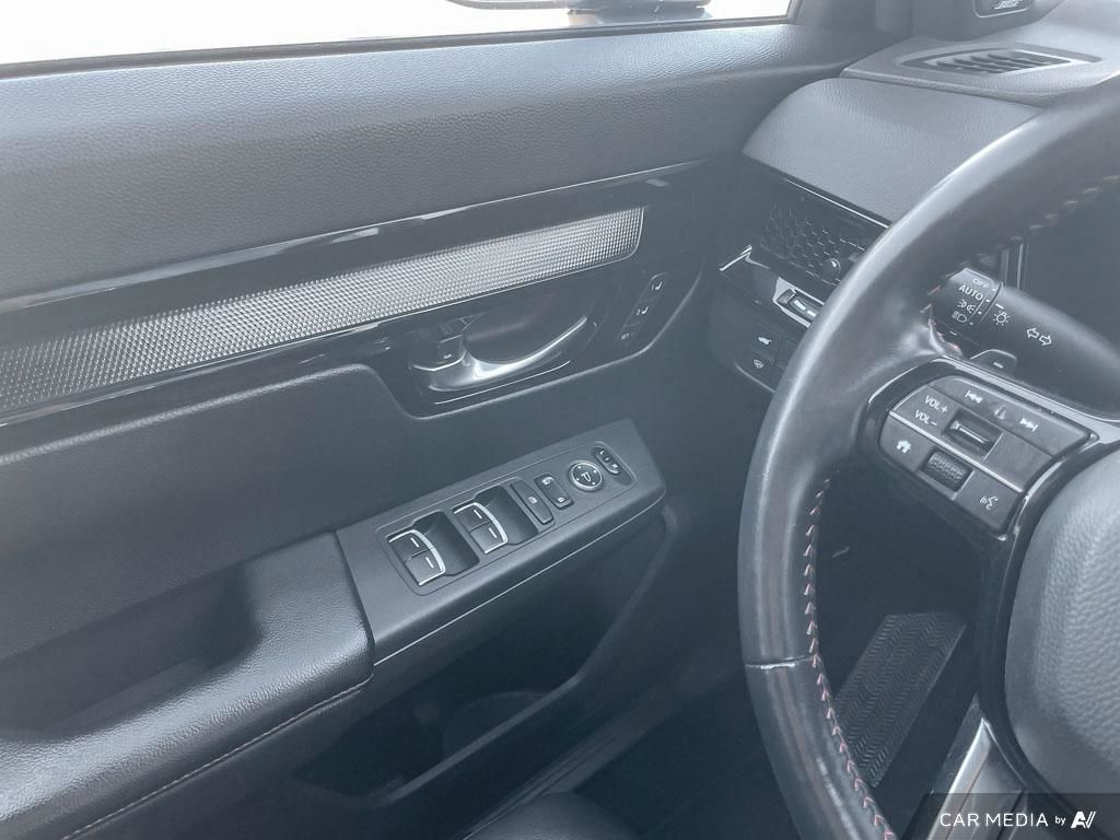 2023 Honda CR-V HYBRID Touring Hybrid Efficiency, AWD, Honda Sensing, Heated Seats