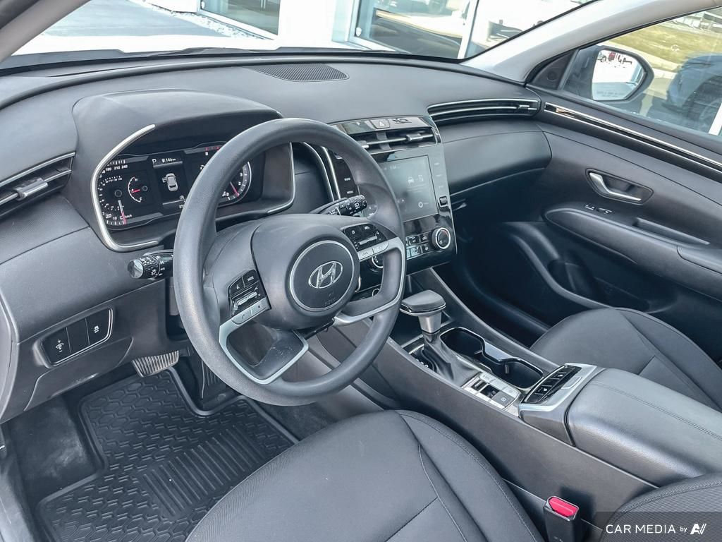 2022 Hyundai Tucson Essential 2022 Hyundai Tucson – Modern Design, Advanced Safety, Everyday Comfort