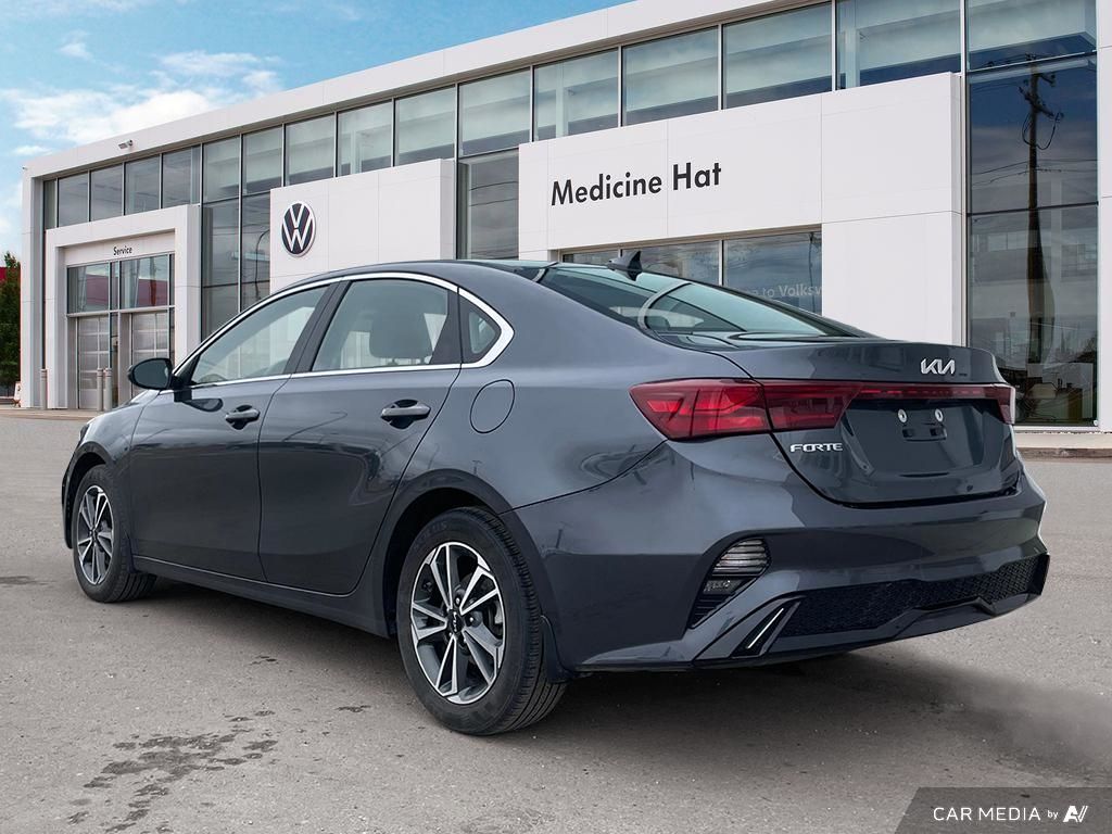2023 Kia Forte EX One Owner, Low KM, Backup Cam, Great Value Sedan