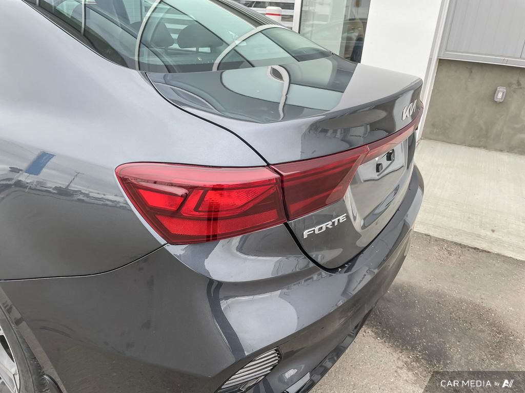 2023 Kia Forte EX One Owner, Low KM, Backup Cam, Great Value Sedan