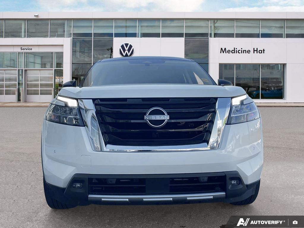 2024 Nissan Pathfinder Platinum Luxury SUV, 7 Seats, Panoramic Roof, AWD