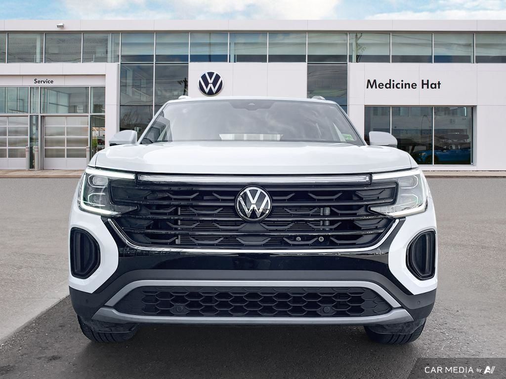 2024 Volkswagen Atlas Cross Sport Highline Bold Style. Premium Comfort. The 2024 Atlas Cross Sport Highline Awaits.