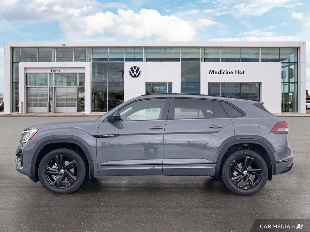 2025 Volkswagen Atlas Cross Sport Comfortline R-Line Black Edition Bold Looks. Confident Drive. The 2025 Atlas Cross Sport Comfortline R-Line Black Edition.
