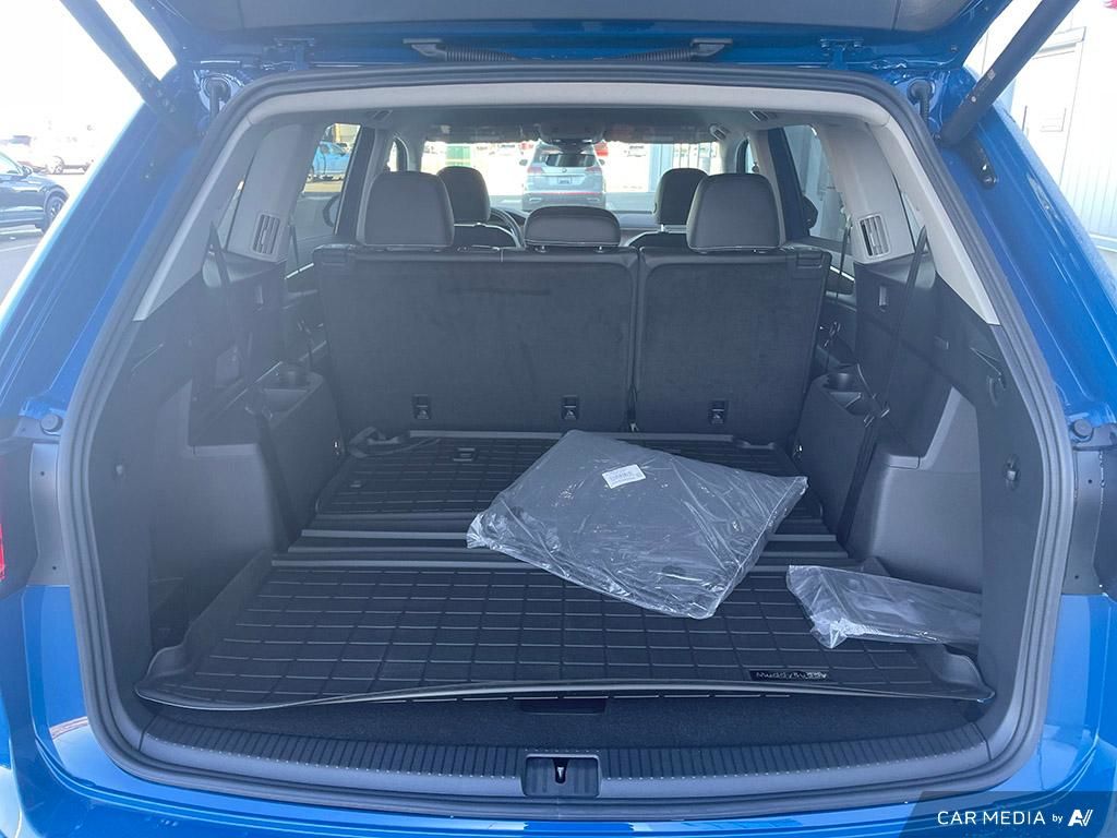 2025 Volkswagen Atlas Comfortline Room for 7, AWD Confidence, Smart Family SUV