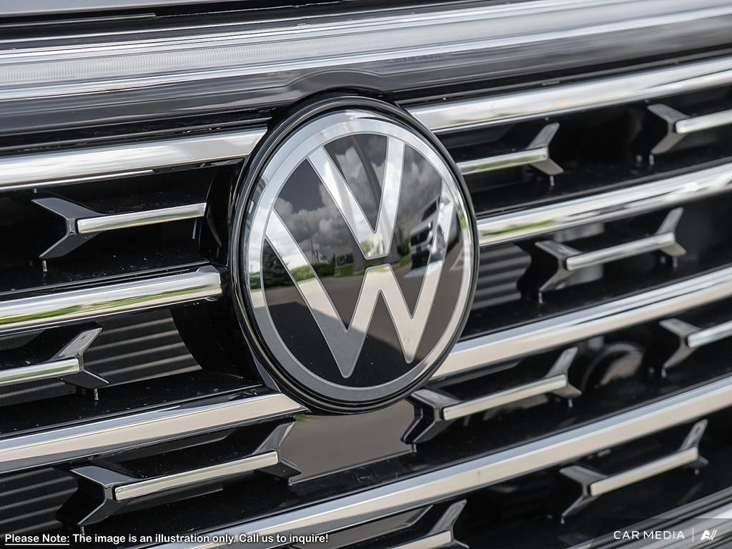 2025 Volkswagen Atlas Highline Black wheels. AWD grip. Room for the whole crew!