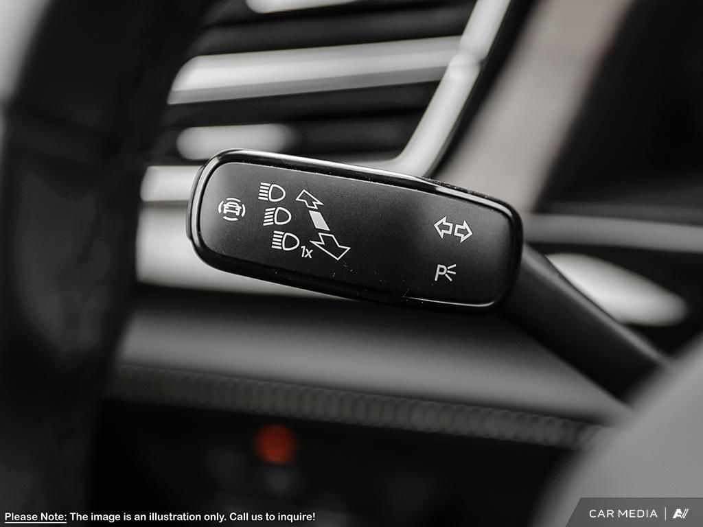 2025 Volkswagen Atlas Execline Captain’s Chairs. AWD Confidence. Premium Comfort.