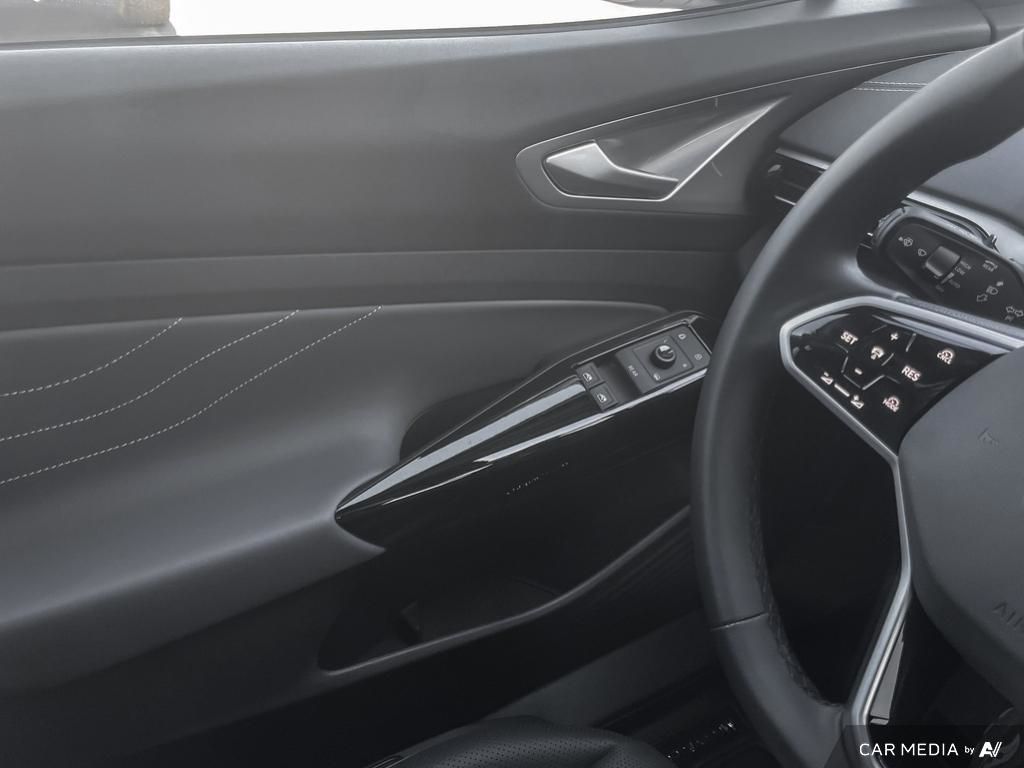 2025 Volkswagen ID.4 Pro S AWD All-Electric AWD, Heated Seats, Panoramic Roof, Tech