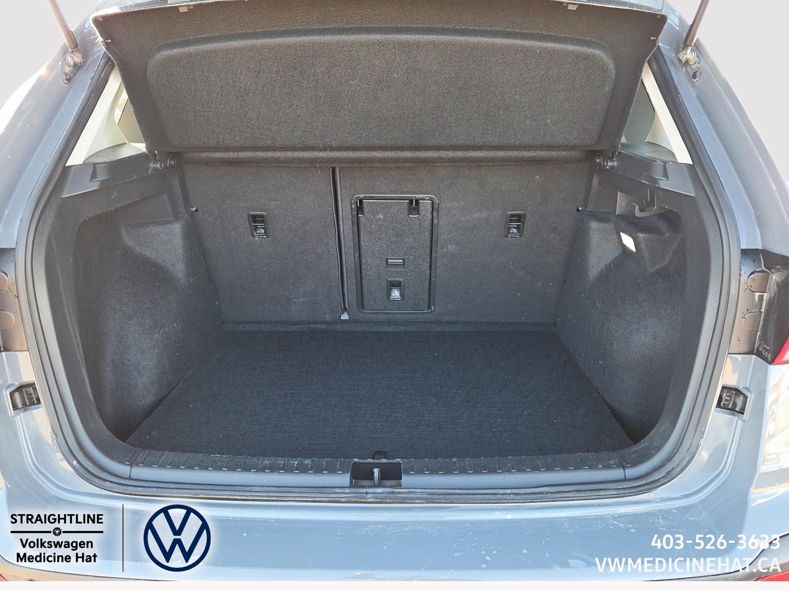 Photo 2024 Volkswagen Taos Highline #6