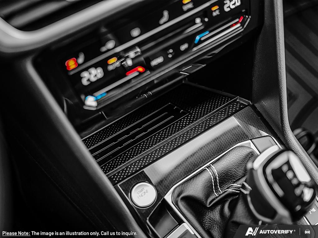 2025 Volkswagen Taos Comfortline 4MOTION Sunroof, AWD, Turbo—Versatile Comfort with Style