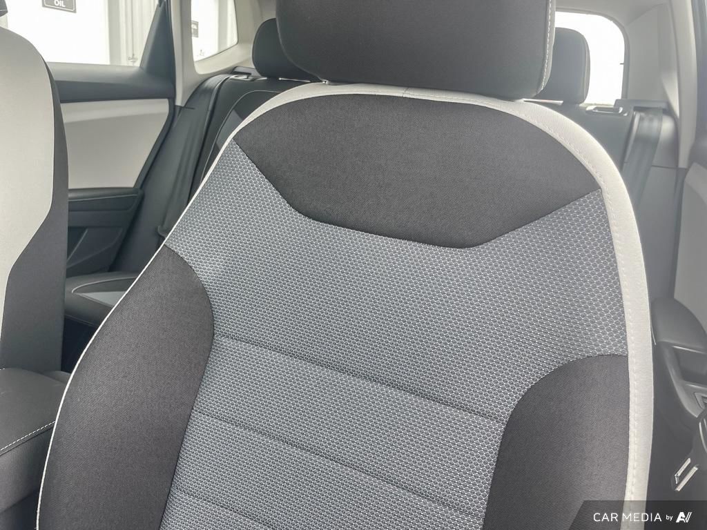 2025 Volkswagen Taos Trendline 4MOTION Turbo Engine, Apple CarPlay, Safety, Spacious Cargo  If you want to add financing options, Certified