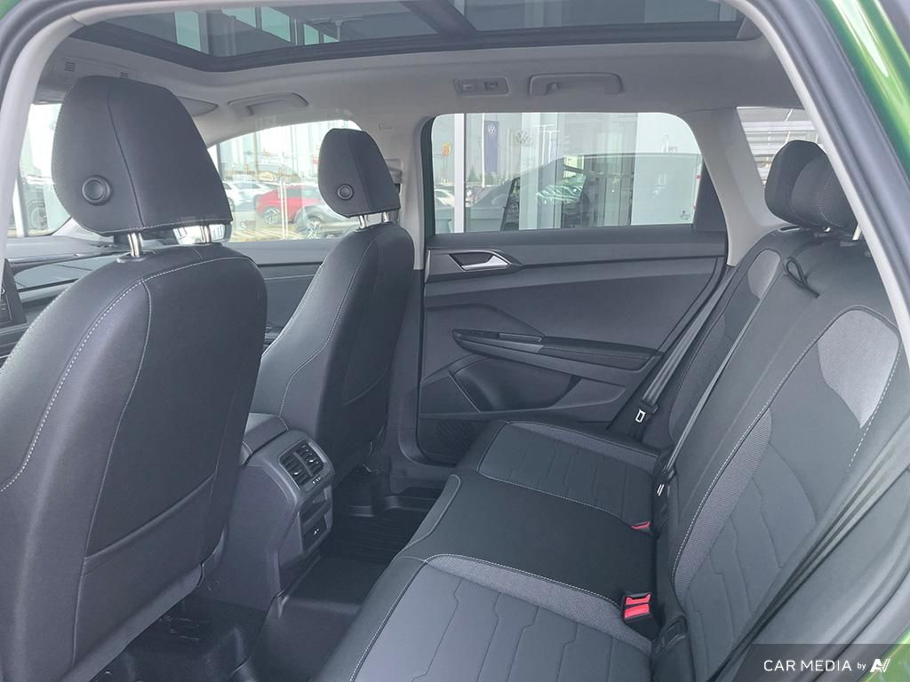 2025 Volkswagen Taos Comfortline Black Edition 4MOTION Black Edition Style, Turbo, Heated Seats, AWD Option