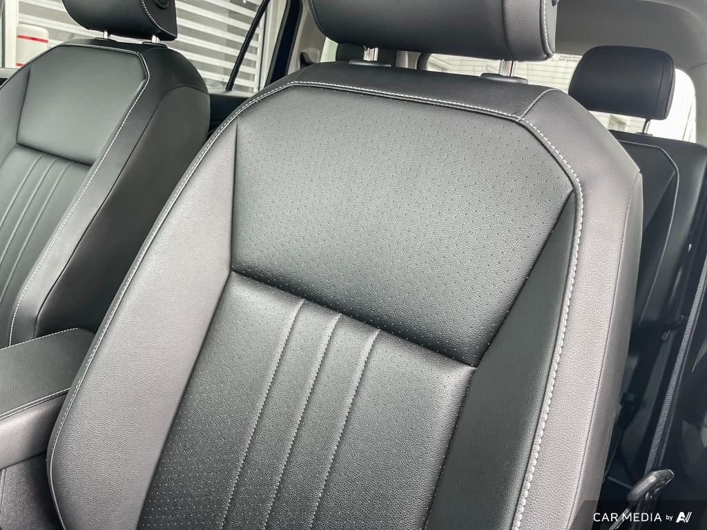 2024 Volkswagen Tiguan Comfortline 2024 Tiguan Comfortline — Where Style Meets Everyday Comfort.