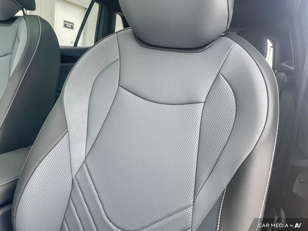 2025 Volkswagen Tiguan Comfortline R-Line Black Edition
