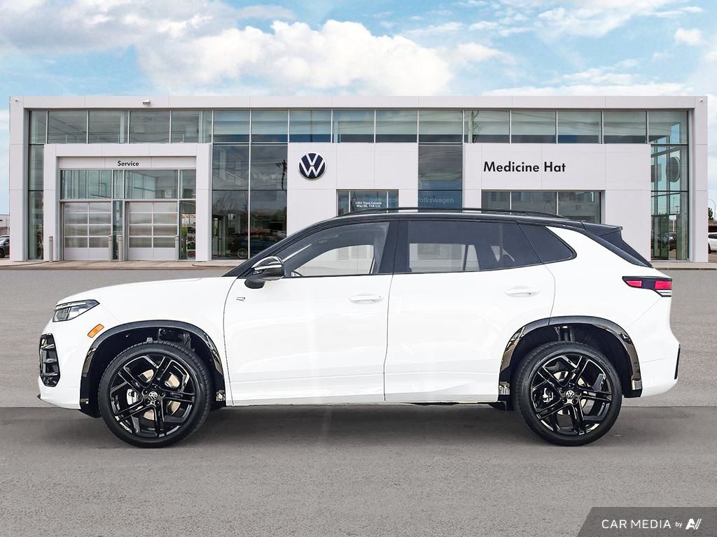 2025 Volkswagen Tiguan Comfortline R-Line Black Edition