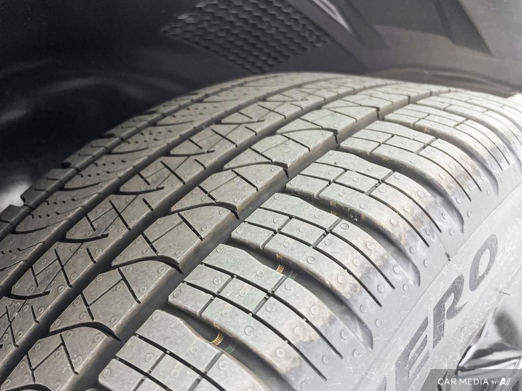 2025 Volkswagen Tiguan Comfortline R-Line Black Edition