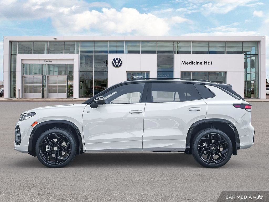 2025 Volkswagen Tiguan Comfortline R-Line Black Edition