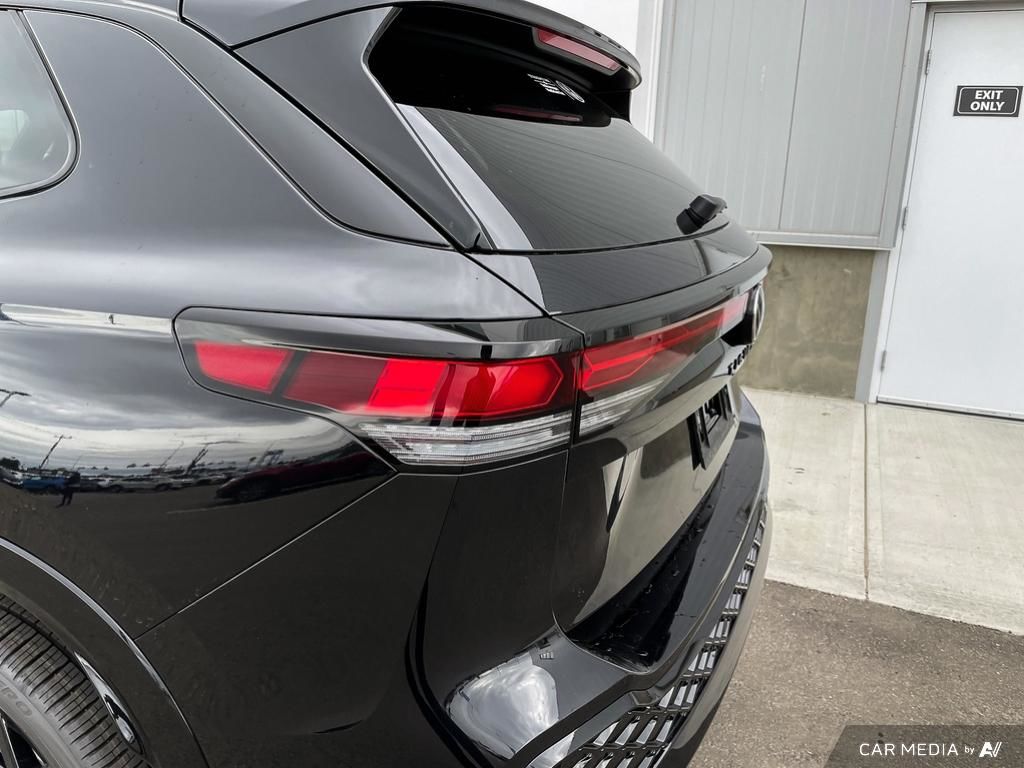 2025 Volkswagen Tiguan Comfortline R-Line Black Edition