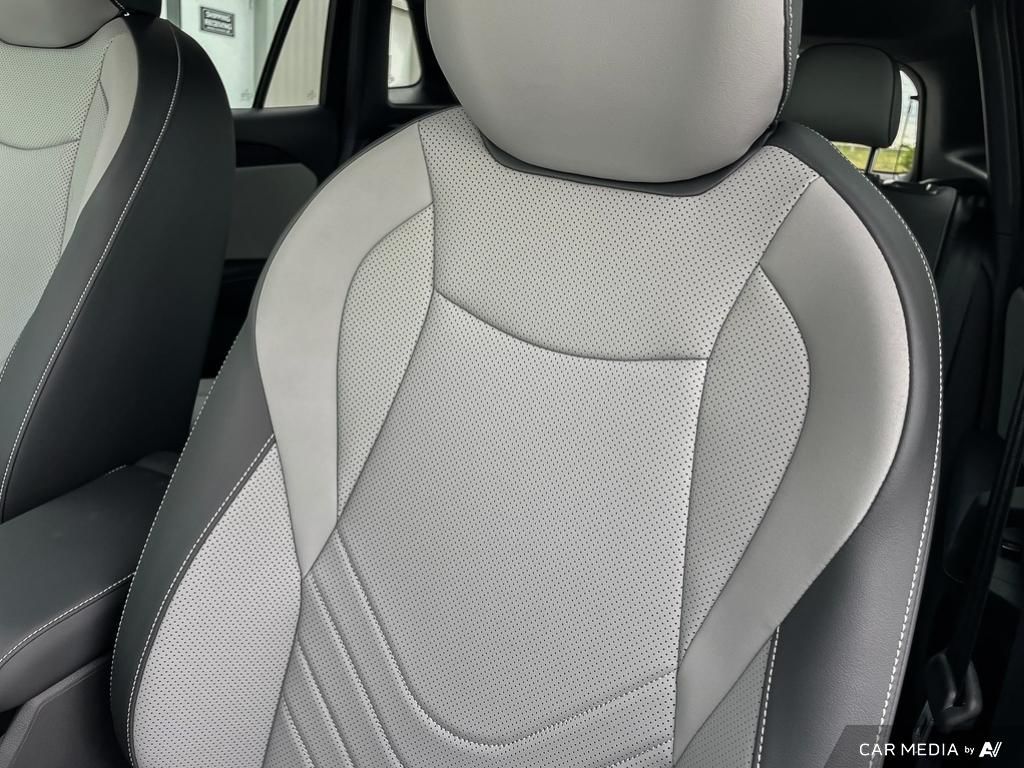 2025 Volkswagen Tiguan Comfortline R-Line Black Edition