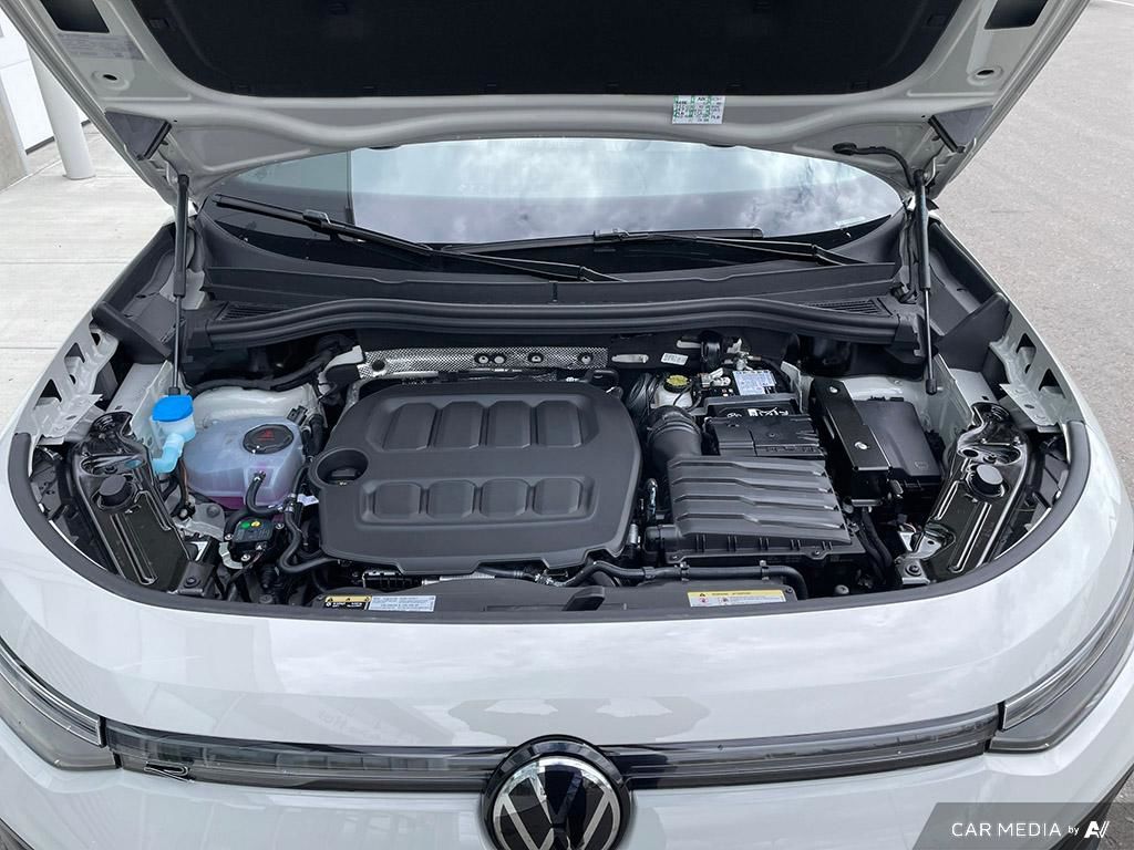 2025 Volkswagen Tiguan Comfortline R-Line Black Edition