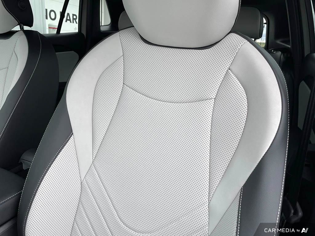 2025 Volkswagen Tiguan Comfortline R-Line Black Edition