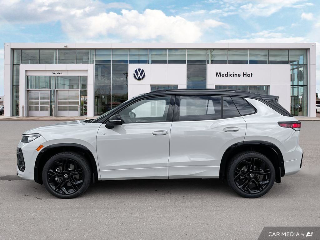 2025 Volkswagen Tiguan Comfortline R-Line Black Edition