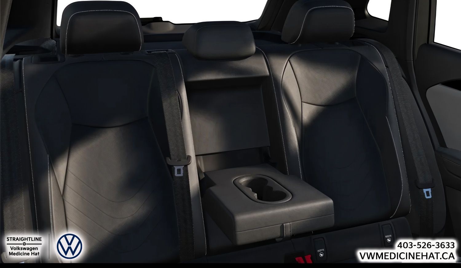 Photo 2026 Volkswagen Tiguan Comfortline R-Line Black Edition 4MOTION #5