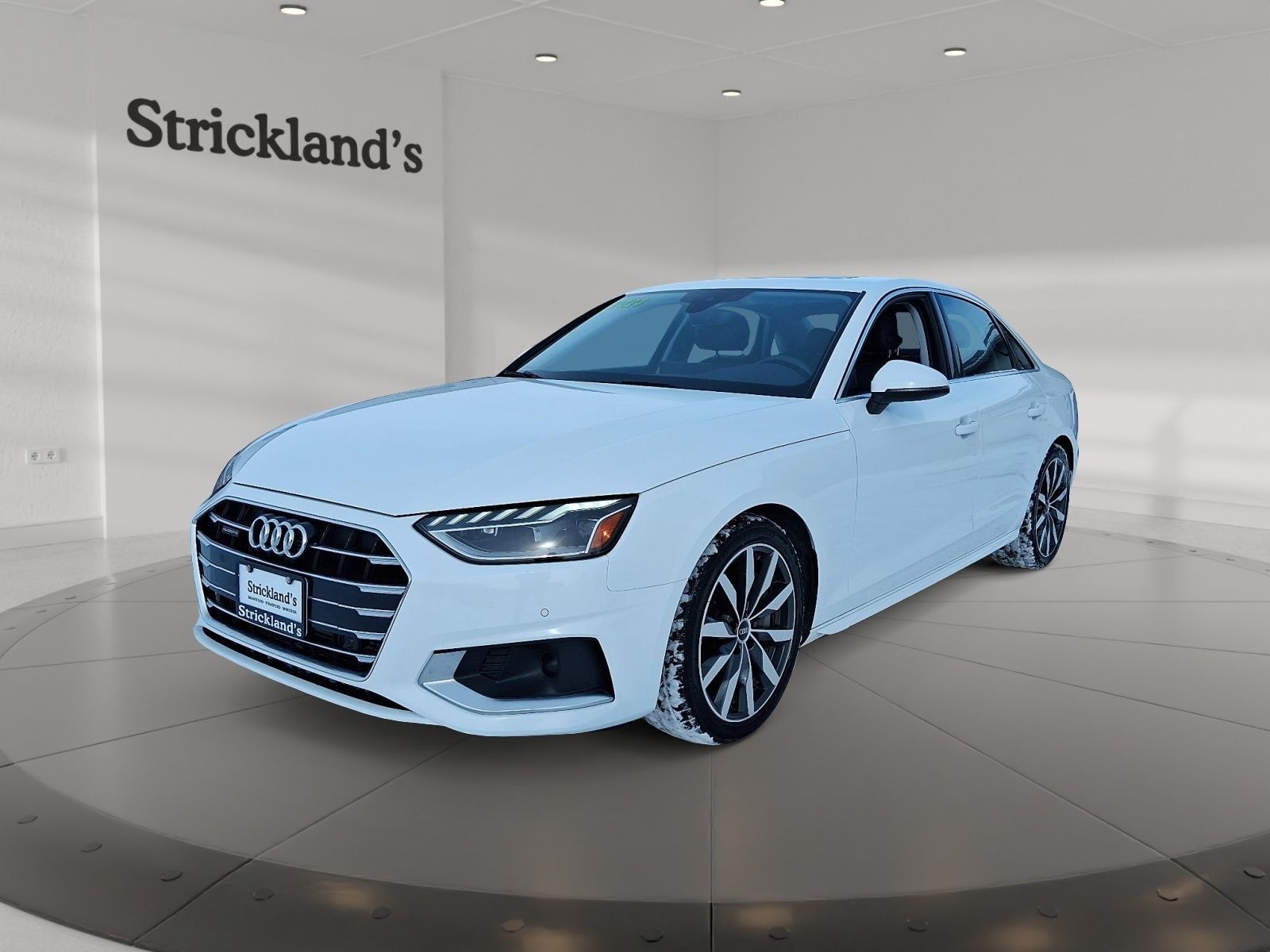2024 Audi A4 45 2.0T Komfort quattro 7sp S Tronic