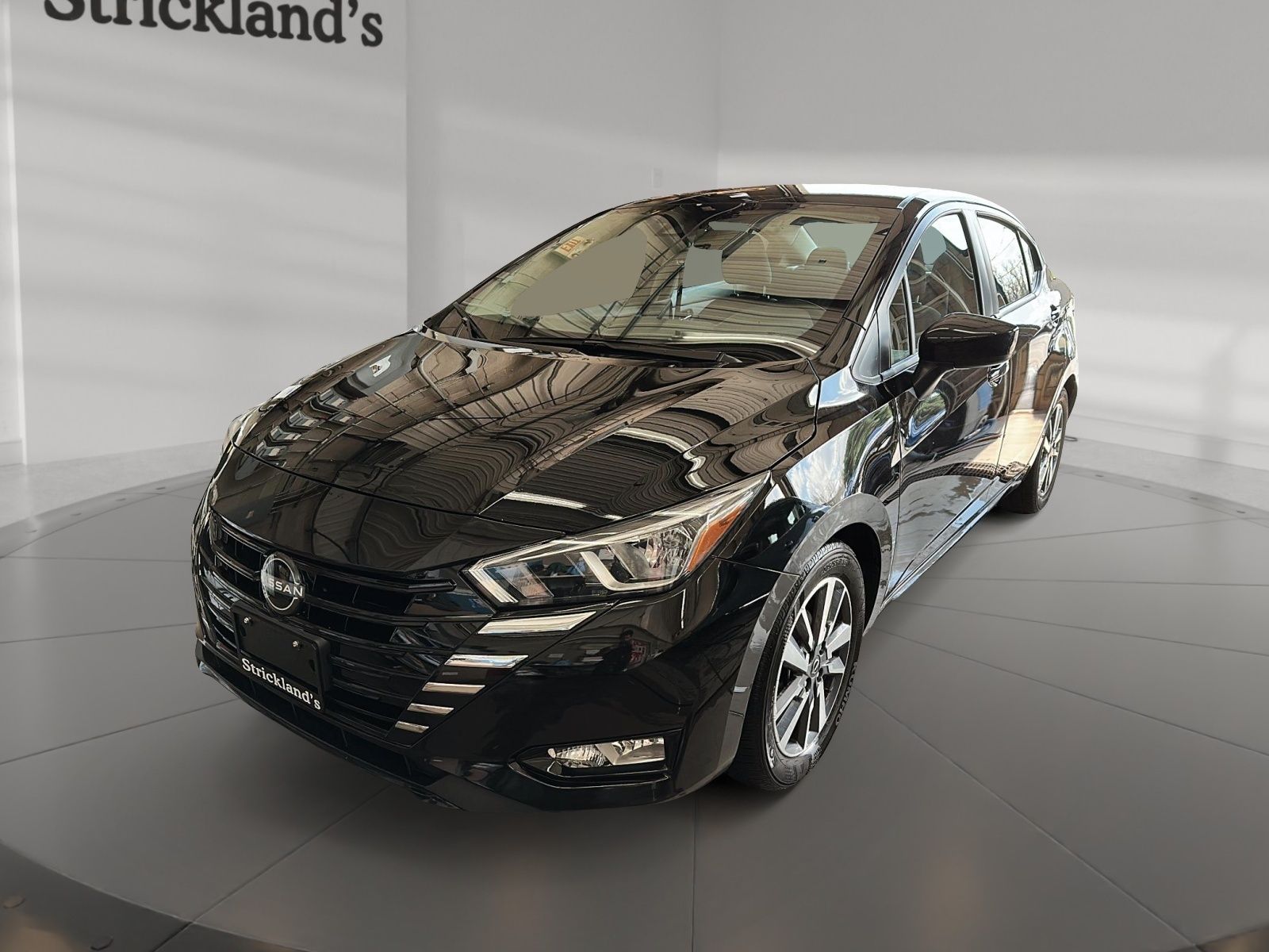 2024 Nissan Versa SV CVT
