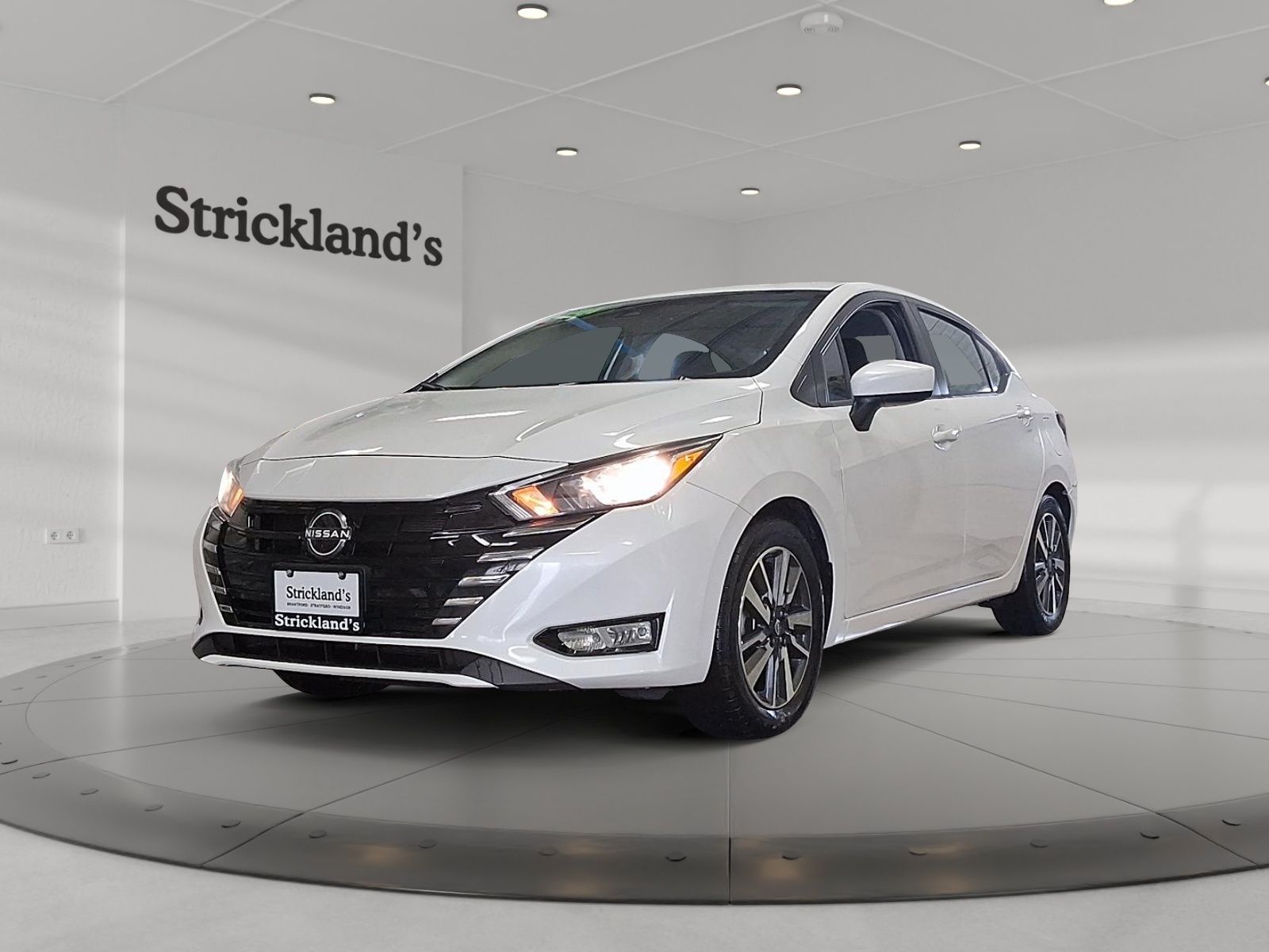 2024 Nissan Versa SV CVT