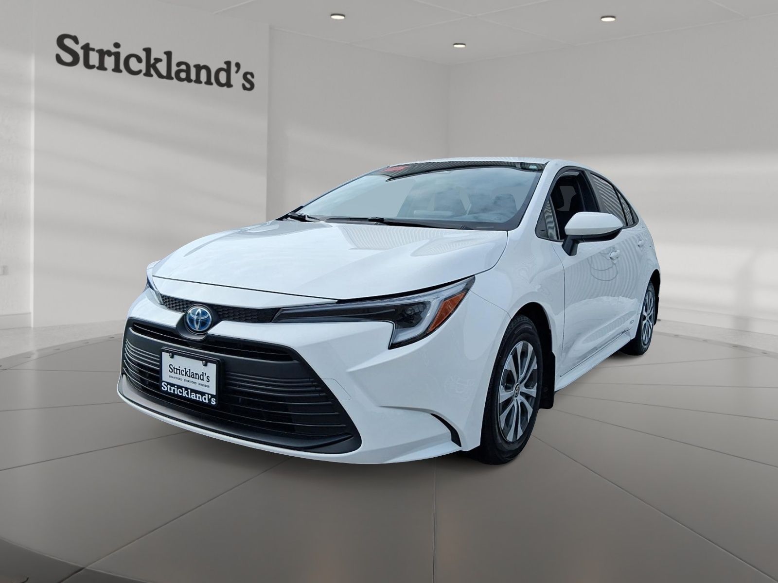 2025 Toyota Corolla Hybrid LE AWD