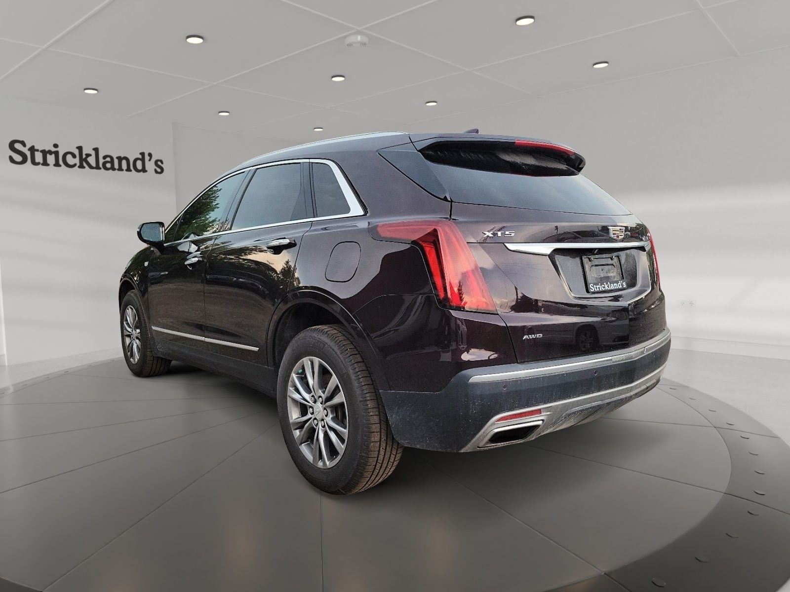 Photo 2021 Cadillac XT5 Premium Luxury AWD #4