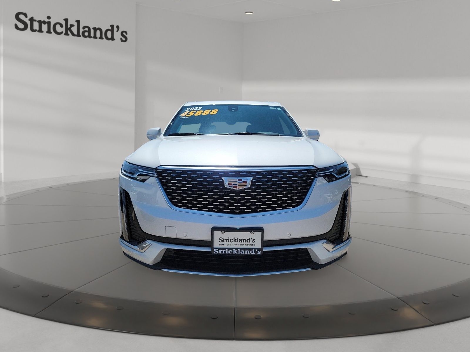 Photo 2023 Cadillac XT6 Luxury AWD #2