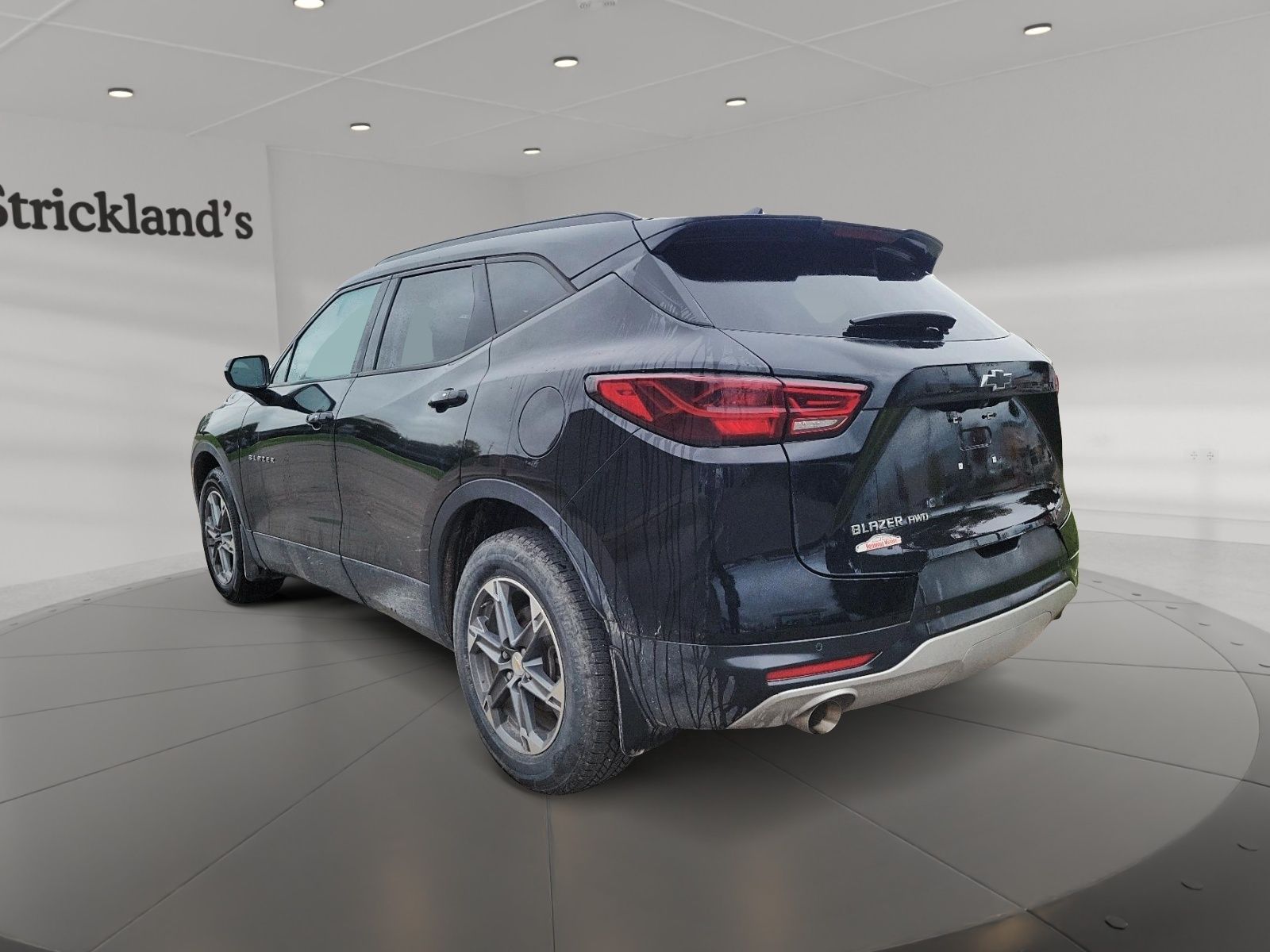 Photo 2023 Chevrolet Blazer True North AWD #4