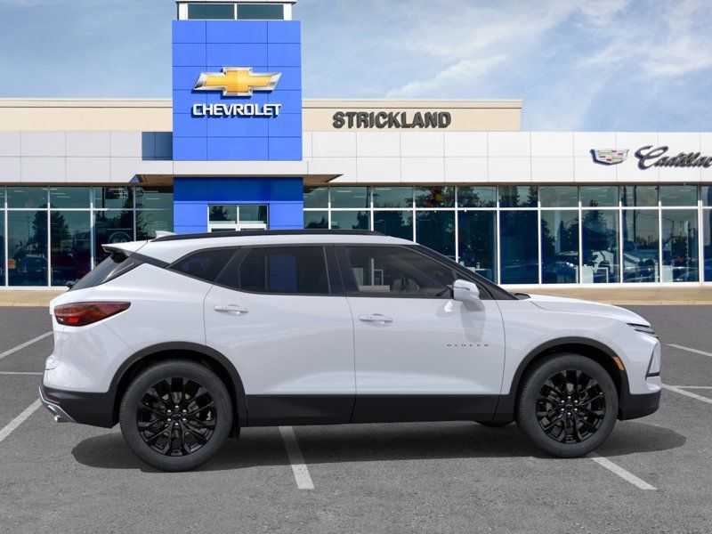 Photo 2026 Chevrolet Blazer True North #5