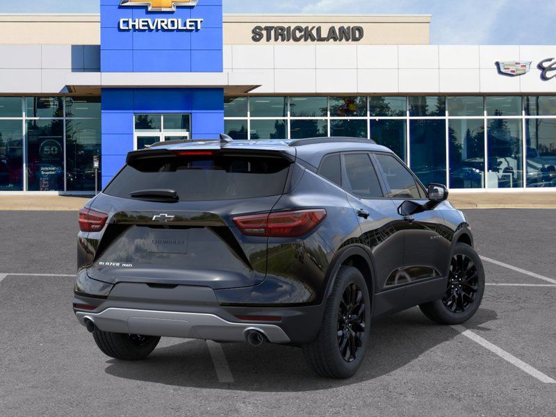 Photo 2026 Chevrolet Blazer True North #4