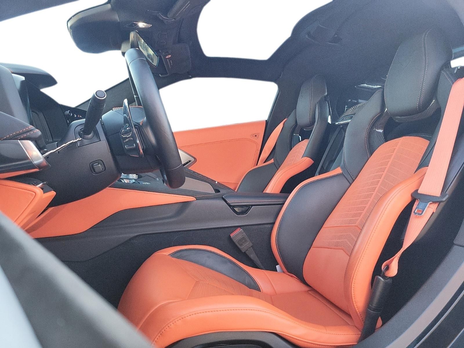 Photo 2025 Chevrolet Corvette Stingray Coupe 3LT #8
