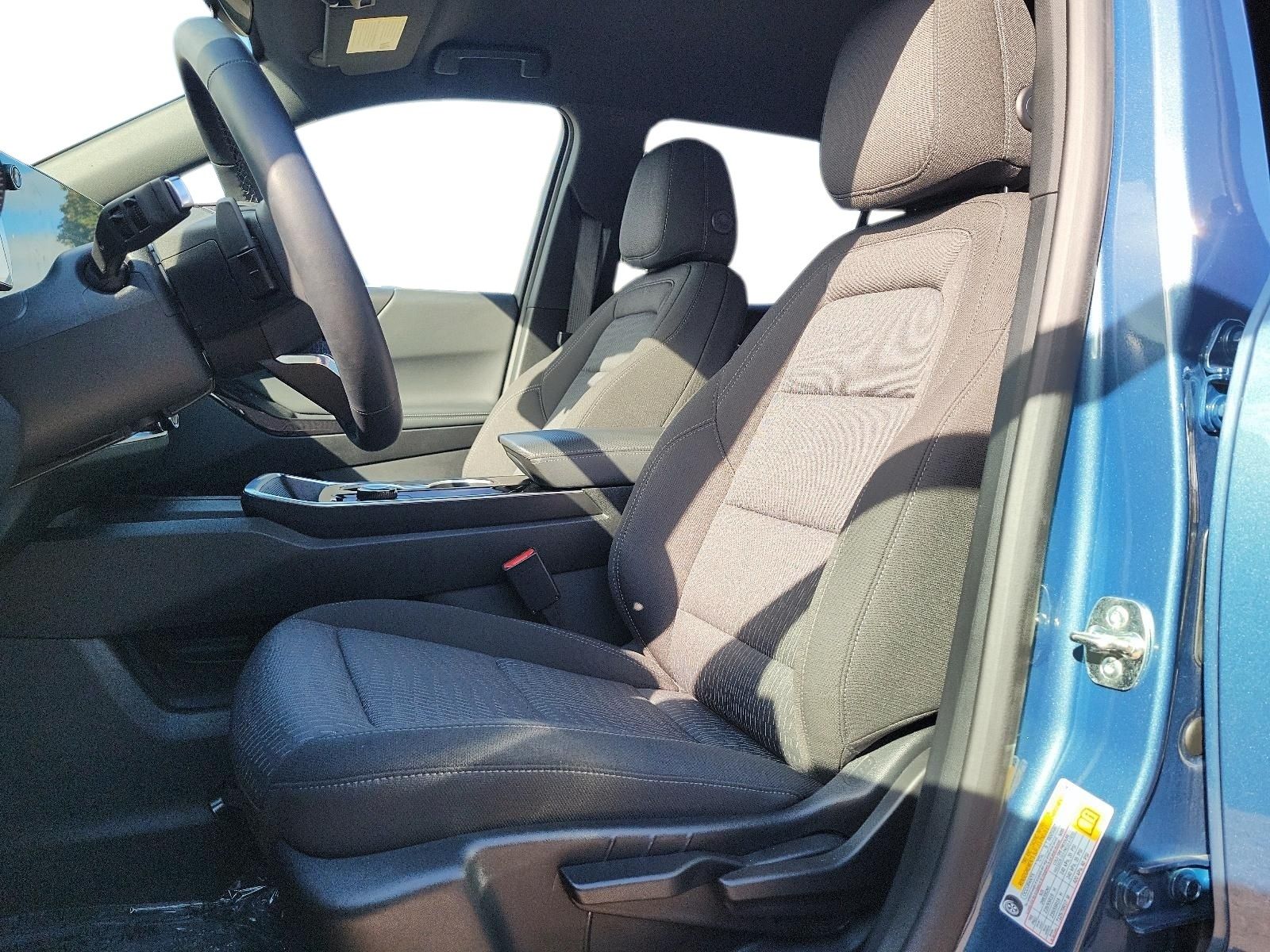 Photo 2026 Chevrolet Equinox FWD LT #8