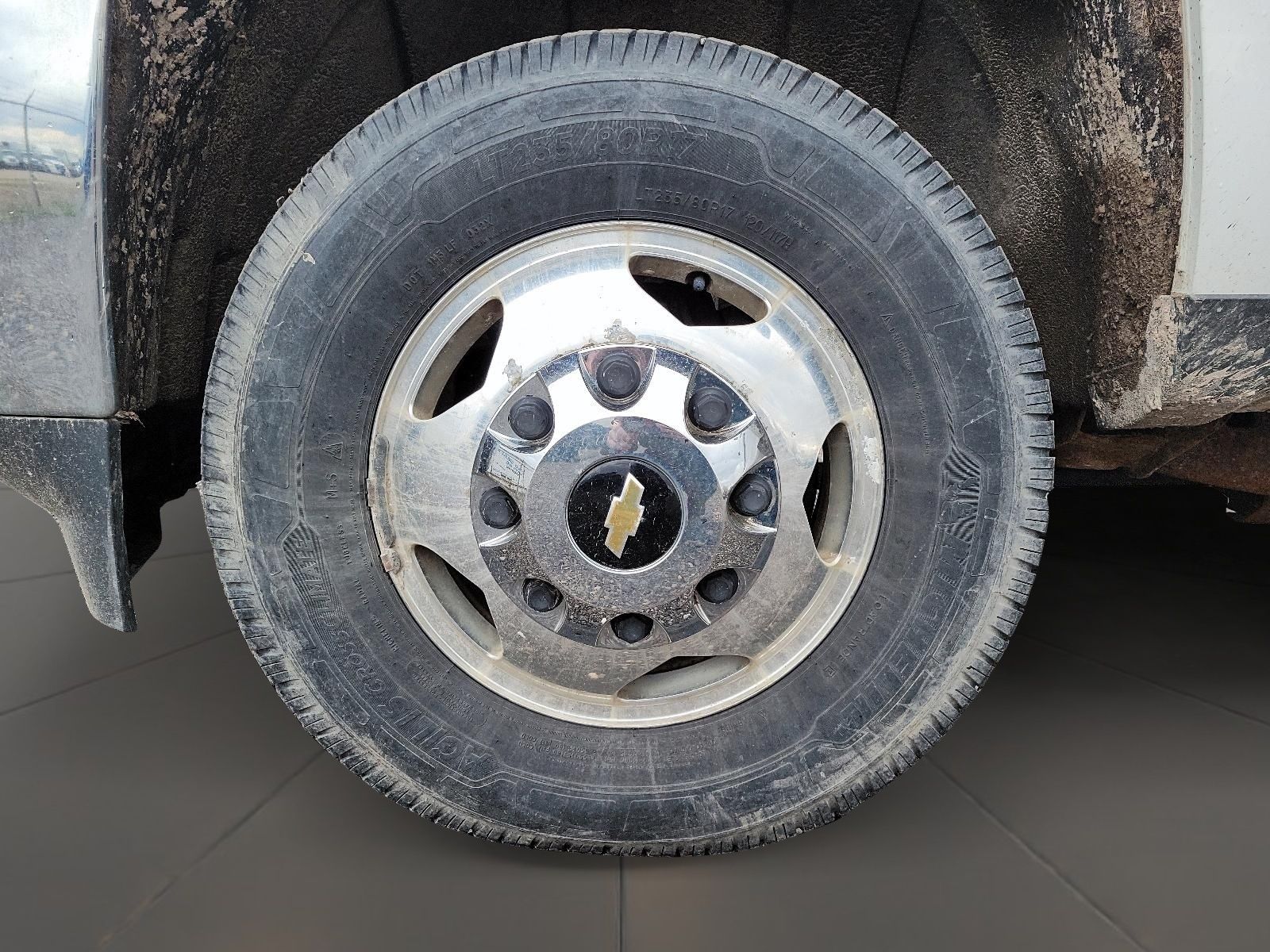 Photo 2015 Chevrolet Silverado 3500 Crew 4x4 LTZ / SRW #7