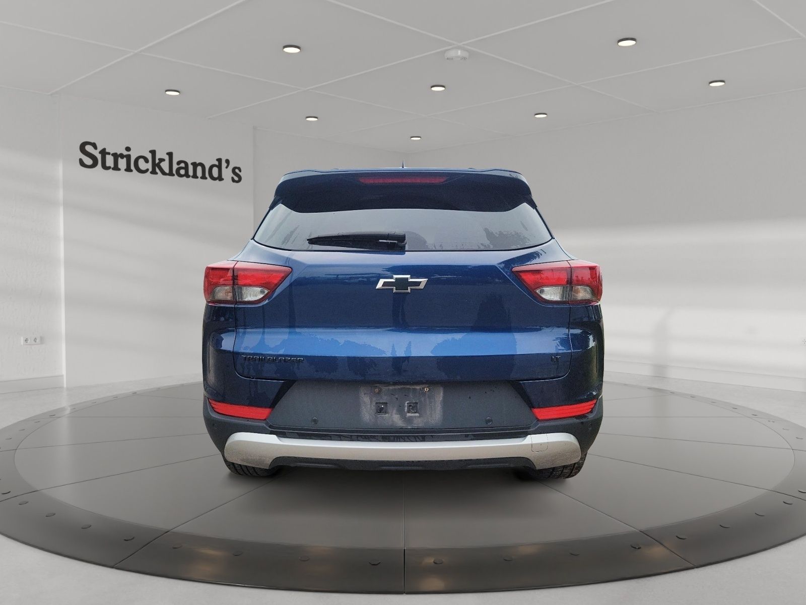 Photo 2022 Chevrolet Trailblazer FWD LT #3