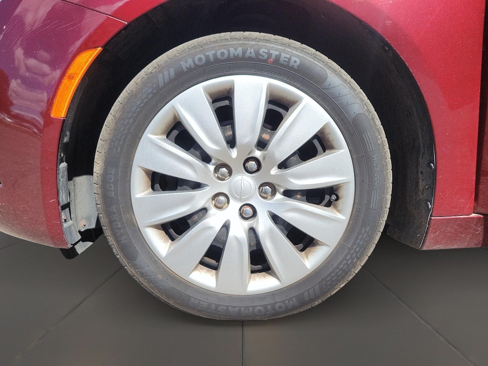Photo 2015 Chrysler 200 LX #6