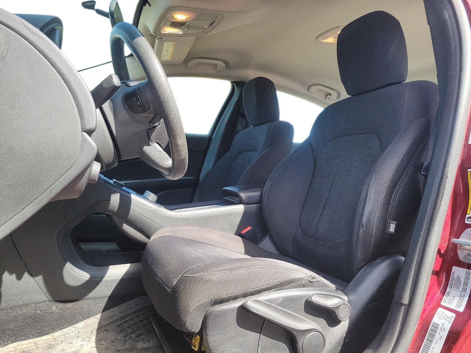 Photo 2015 Chrysler 200 LX #7